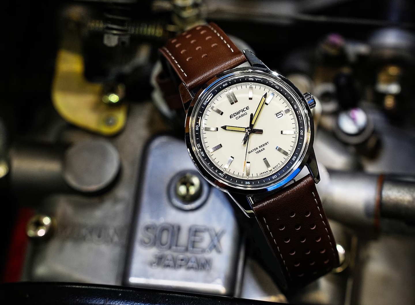 Casio 3 Hand Analog EFR 109D 1A Cream Leather