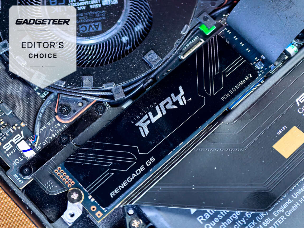 Kingston FURY Renegade G5 SSD installed inside the ASUS ProArt P16, with GADGETEER Editor’s Choice badge.