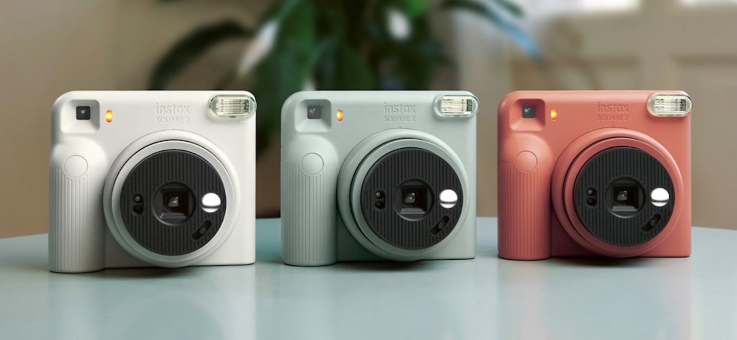 Fujifilm instax SQUARE 2 instant camera