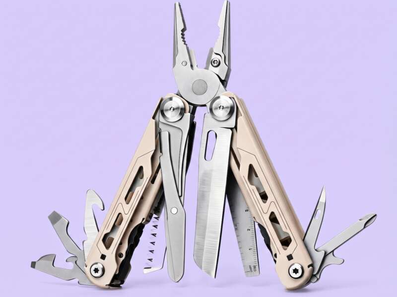 Genetac 18-in-1 Multitool Pliers with Nylon Sheath Cover