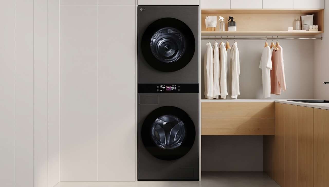 LG 25 Inch WashTower Cover 2