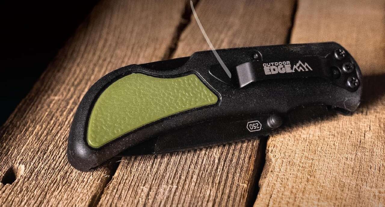 OUTDOOR EDGE Razor EDC Lite Folding Pocket Knife with Clip 4