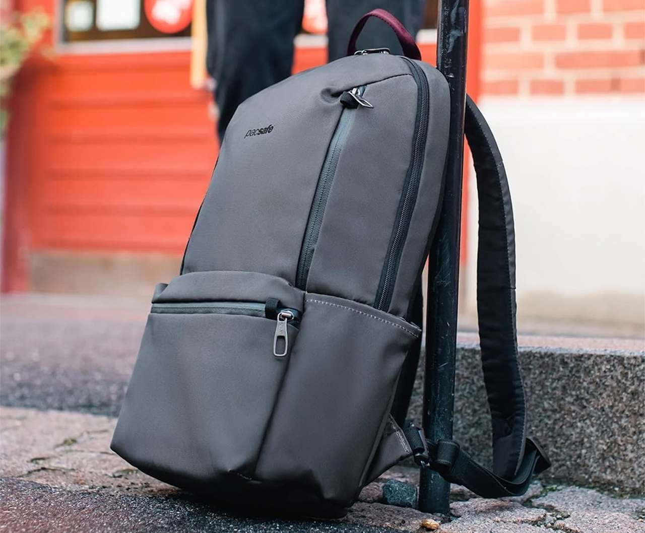 Pacsafe Metrosafe X Anti Theft 20L Backpack