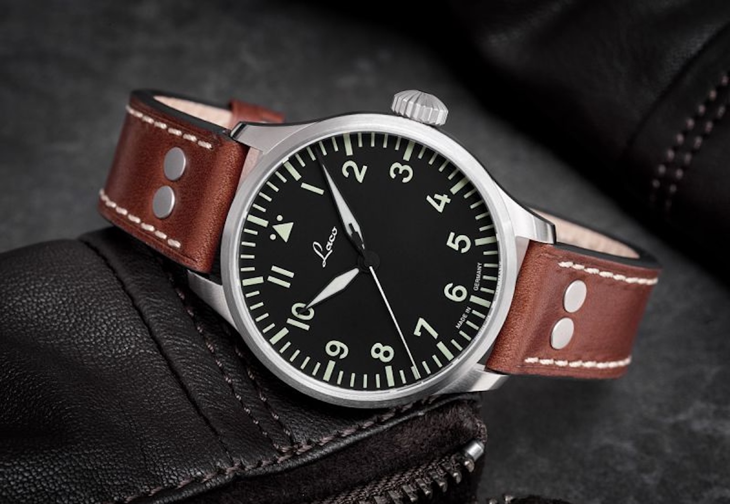 Pilot Watches BASIC Augsburg 42