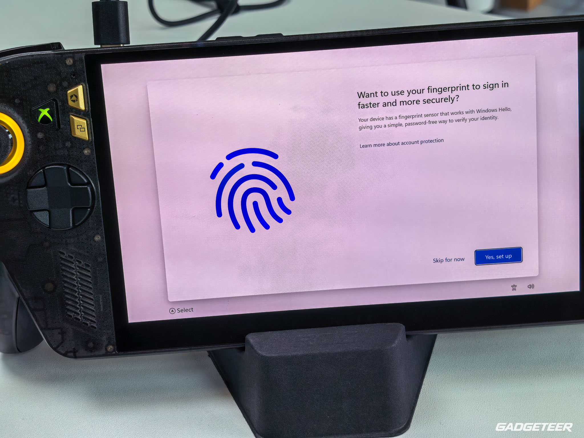 A Windows Hello fingerprint setup prompt on the X20.