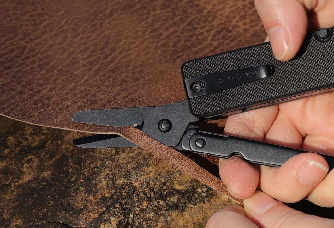 Roxon KS2E Noir D2 Blade 13 in 1 Mini Pocket tool Specs
