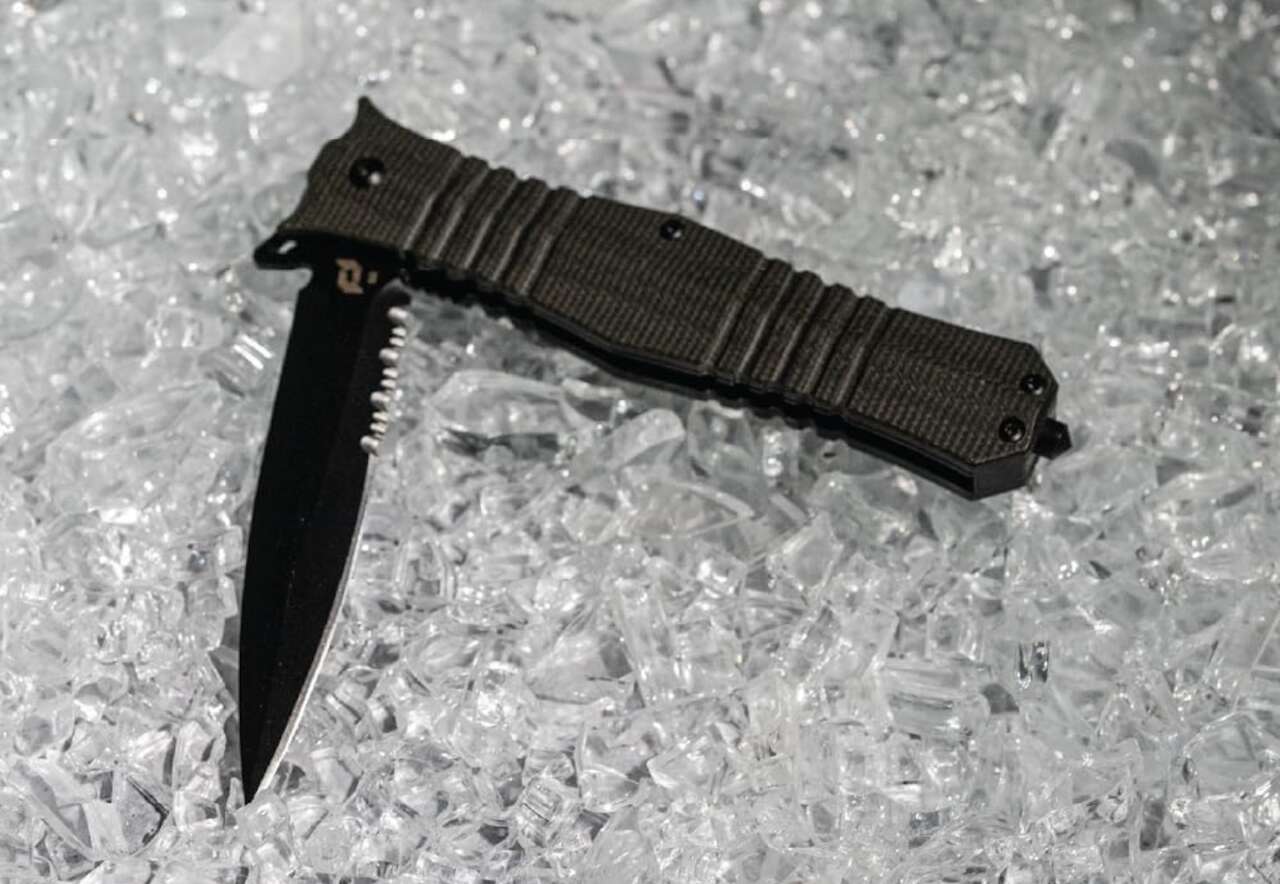 Schrade Beta Class 8.8in Infiltrate Folder with 3.75in D2 Steel Blade