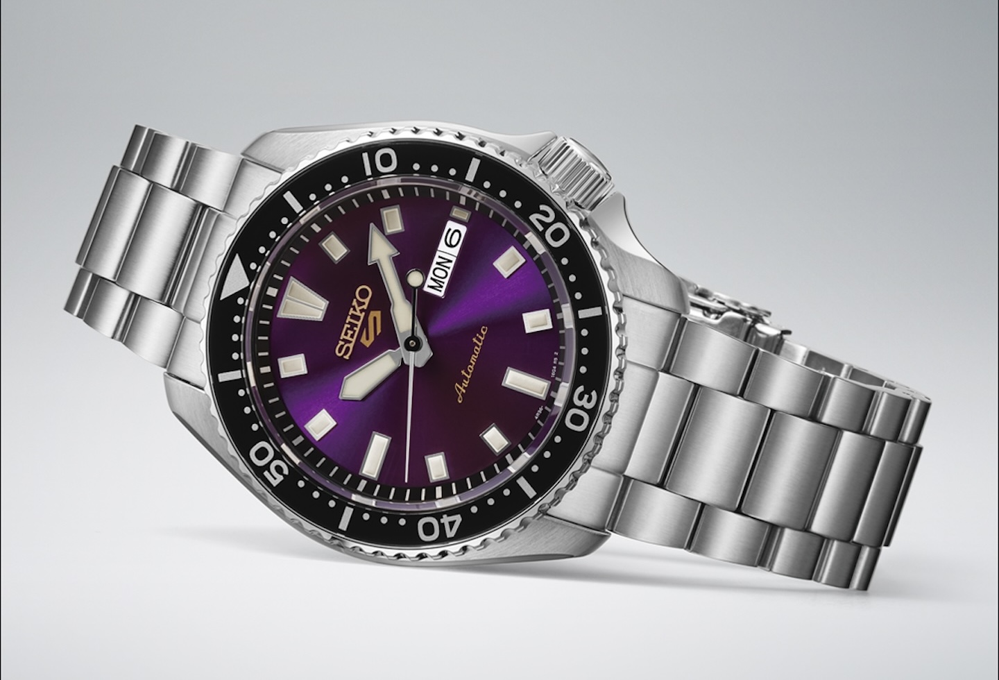 Seiko 5 Sports HDB003
