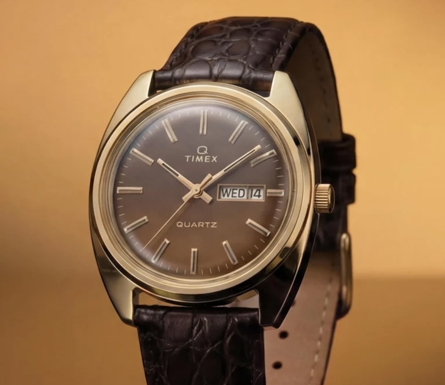 Timex 1978 Day Date Fume Reissue 7