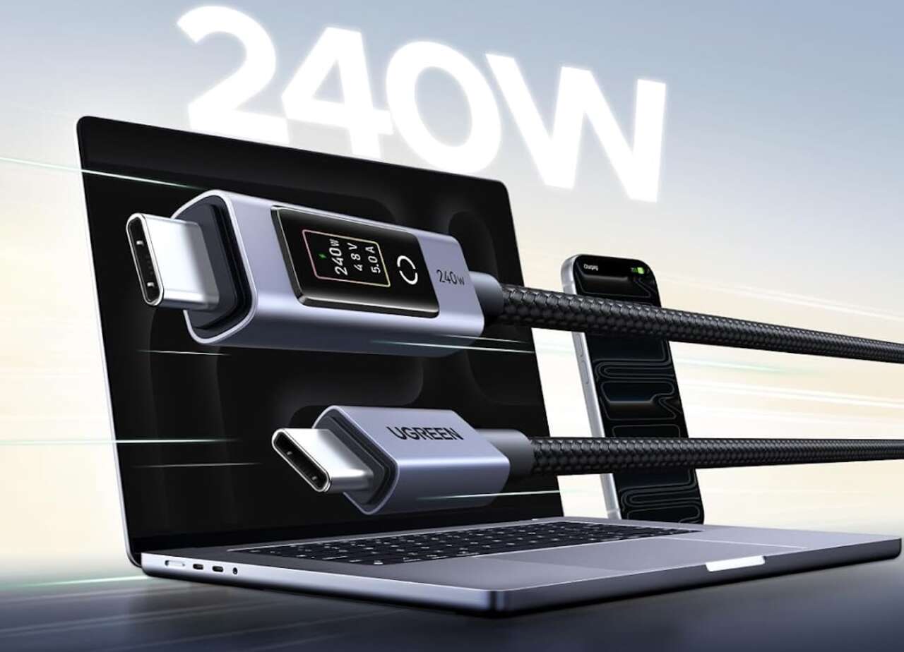 UGREEN Nexode 240W USB C to USB C Cable with TFT Smart Display