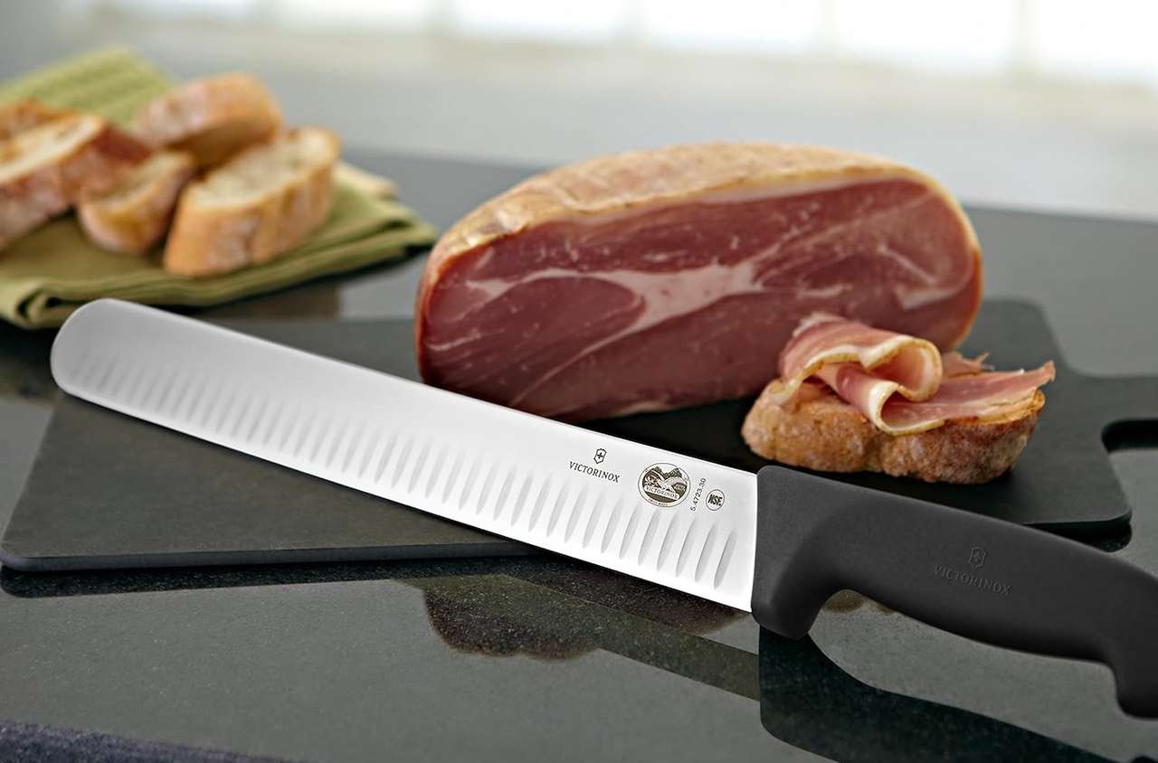 Victorinox Fibrox Pro Slicing Knife Granton Blade