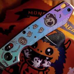 Vosteed Raccoon TiSlim Munch Munch Halloween Edition Hands On