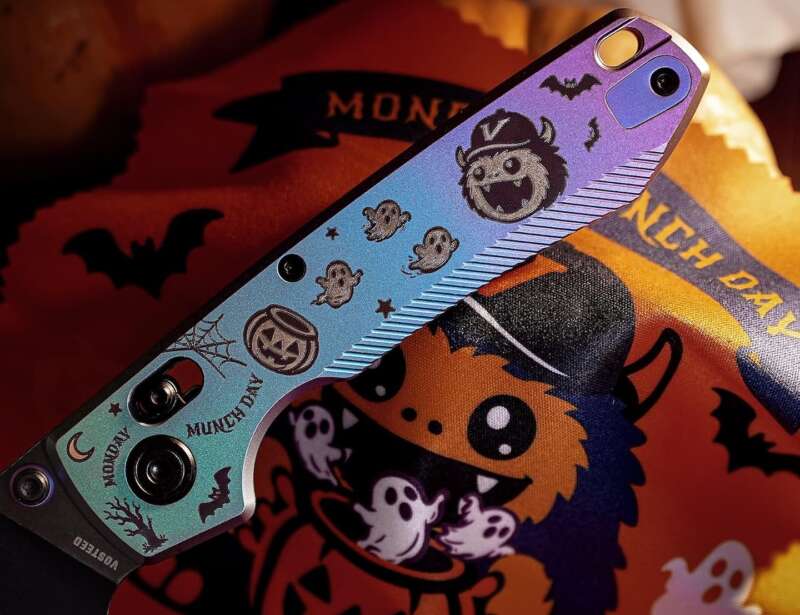 Vosteed Raccoon TiSlim Munch Munch Halloween Edition Hands On