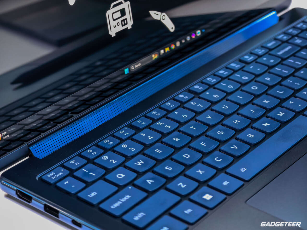 lenovo yoga 9n 2 in 1 rtx spark review 282