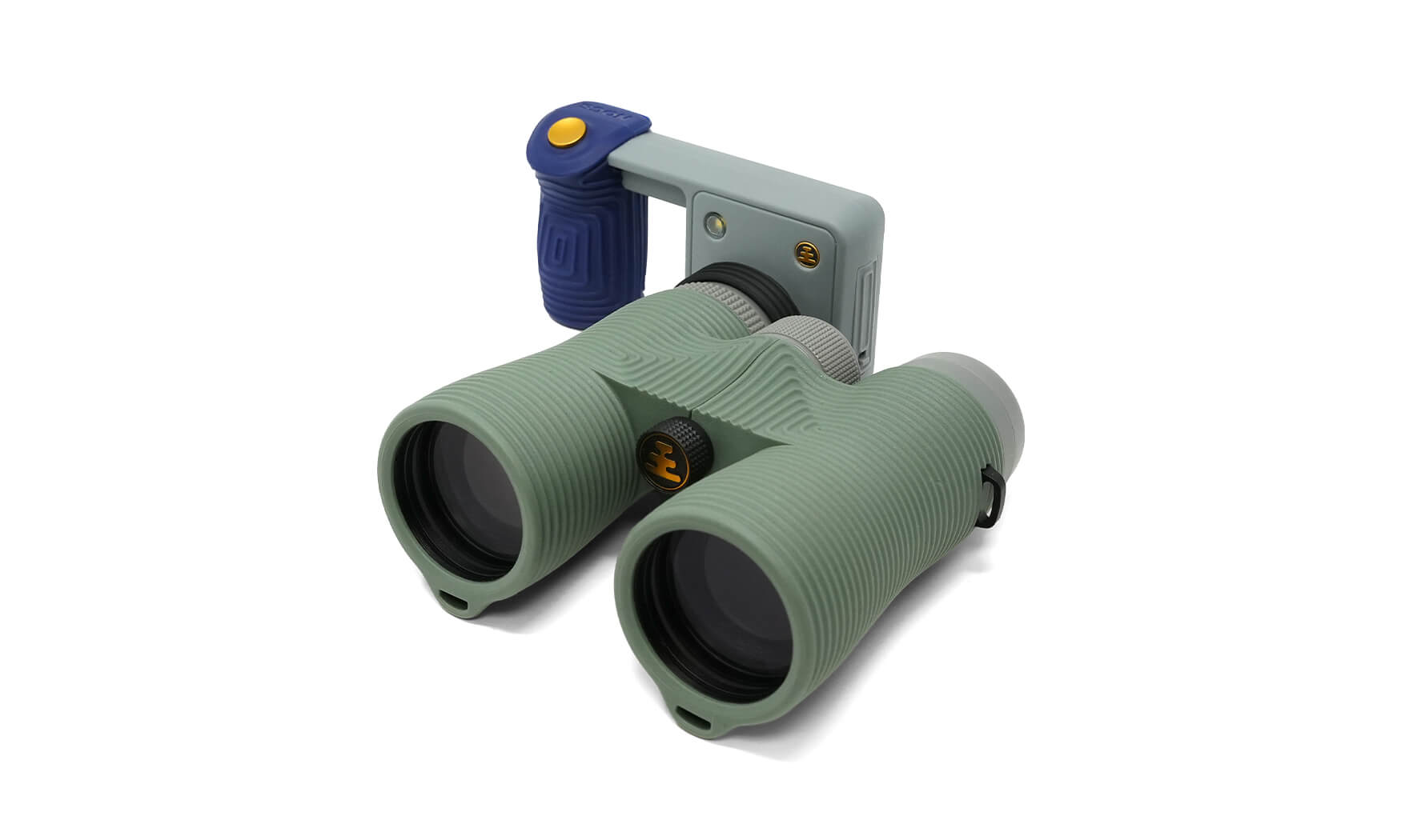 Nocs Portal AFN7 aligned with a pair of Nocs binoculars.