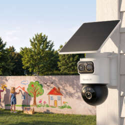 Reolink OMVI 2i Ultra camera and solar panel in a yard