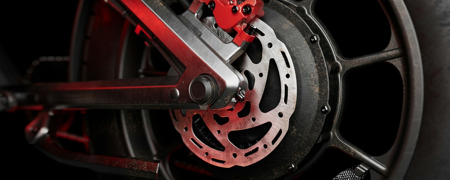 Close view of the Xyber Air disc brake and wheel